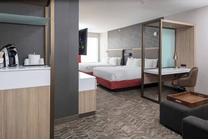 Room 7 of 23