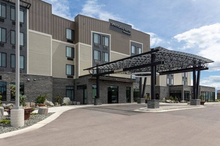 Hotel 22 of 23