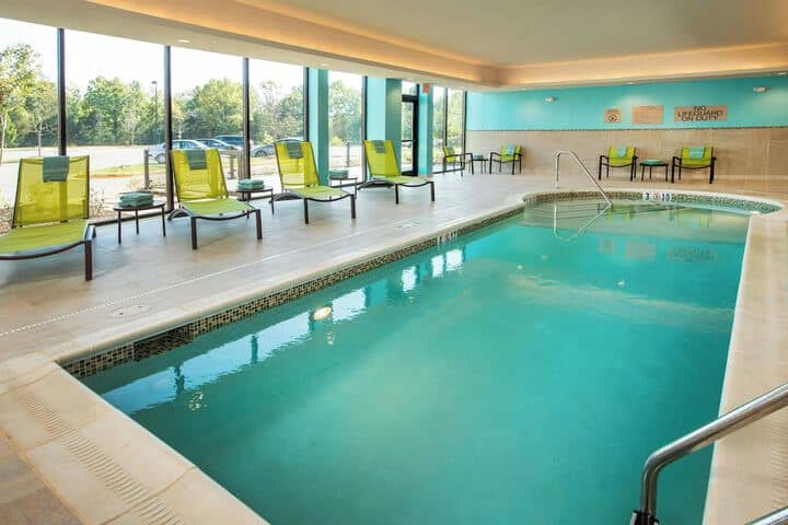 Pool 12 of 27