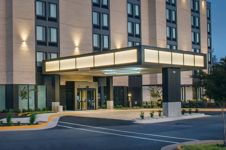 Hotel 24 of 27
