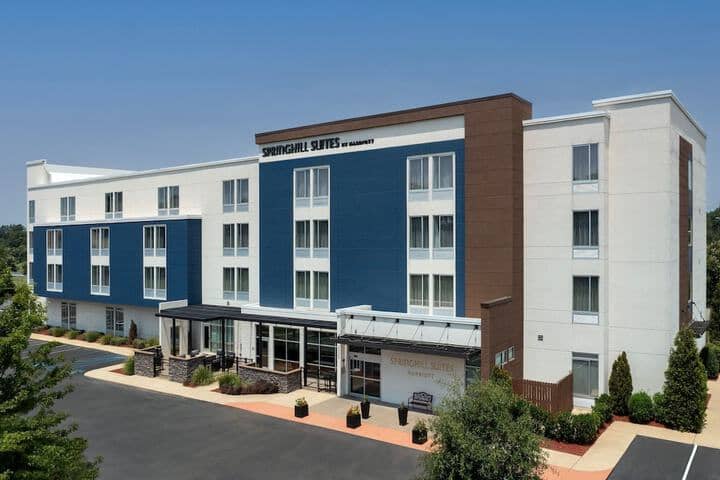 Hotel 46 of 47