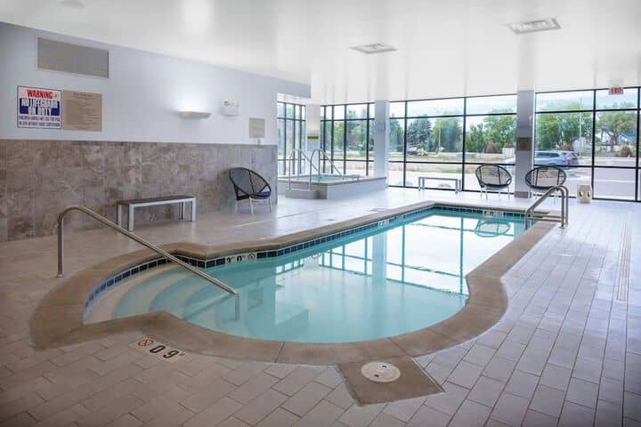 Pool 14 of 23