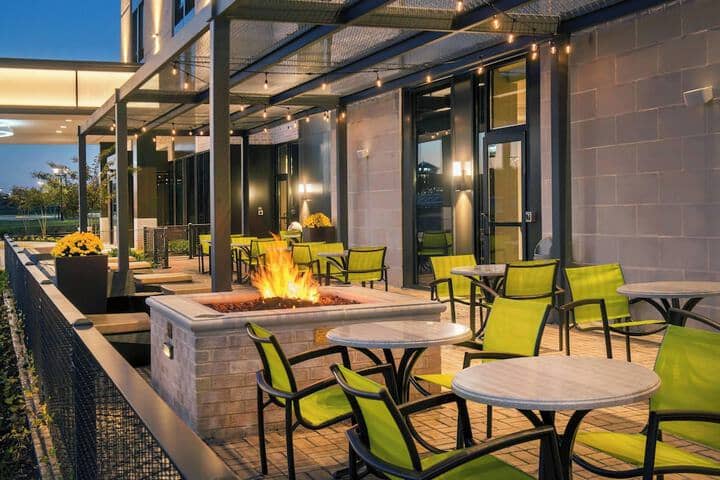 Terrace/Patio 23 of 27